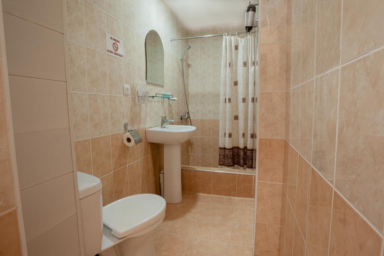 Rohat Hotel Chilonzor Tashkent Exterior foto